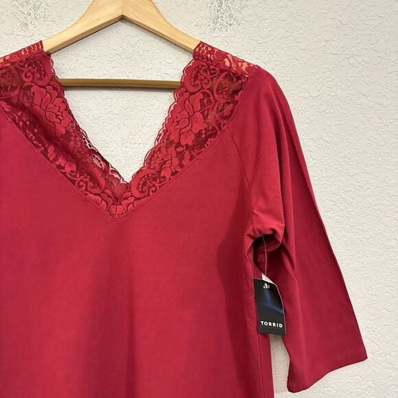 NWT TORRID Dark Red Lace-Trim V-Neck Foxy Tee - Picture 3 of 9